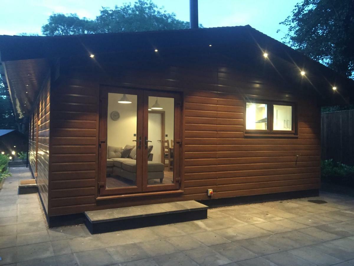 Shellow Lane Lodges Конгълтън Екстериор снимка
