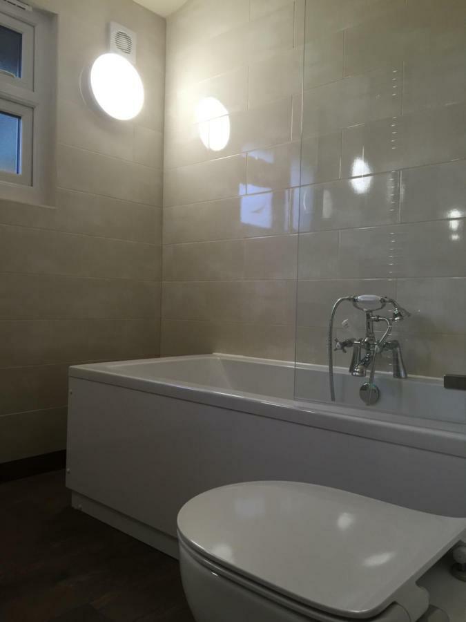 Shellow Lane Lodges Конгълтън Екстериор снимка