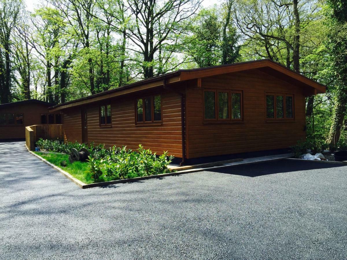 Shellow Lane Lodges Конгълтън Екстериор снимка